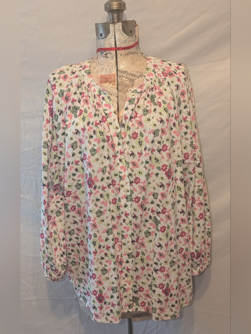 Size XXL Cool Crinkle Cotton/Rayon Floral Peasant Style Blouse